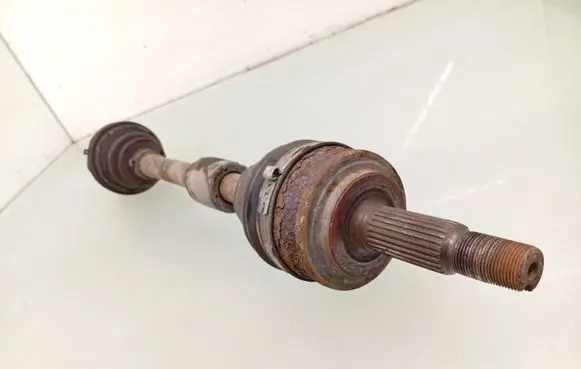 Toyota Avensis T270 Front driveshaft 