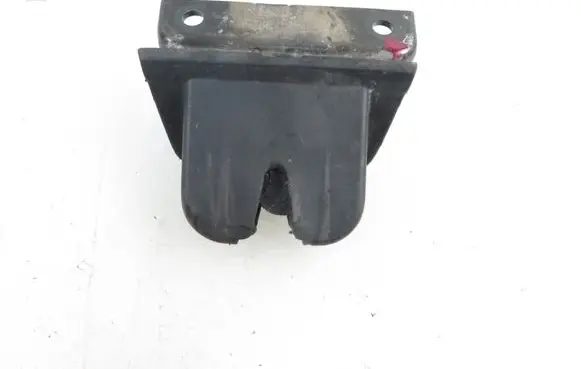 Audi A6 S6 C5 4B Tailgate/trunk/boot lock/catch/latch 4B9877505M