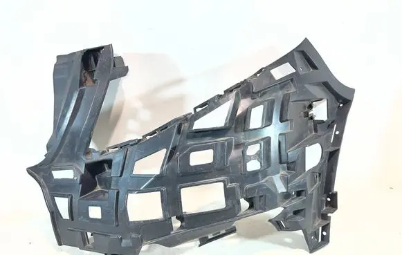 Mercedes-Benz V Class W447 Front bumper mounting bracket A4478800016
