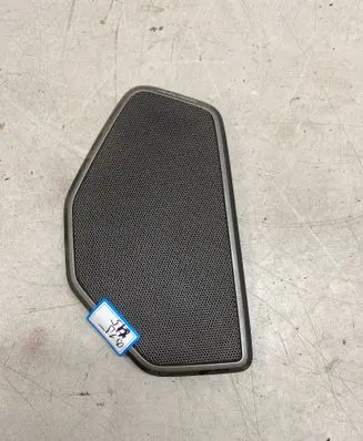 BMW M3 G80 Parcel shelf speaker trim grill 7482401