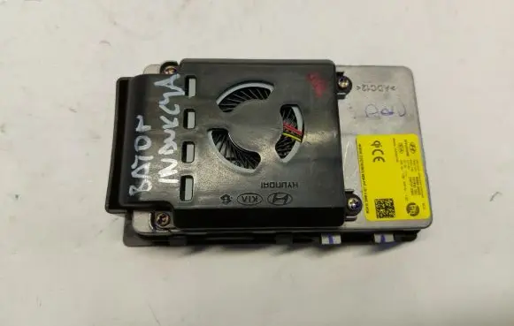 Hyundai Bayon Wireless charging module 95560-q0000