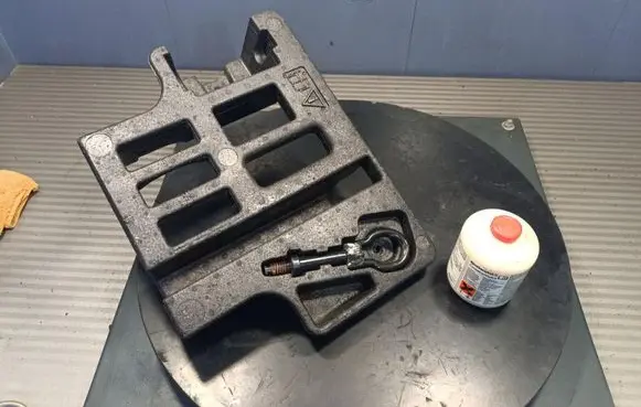 Ford Galaxy Holder (bracket) 