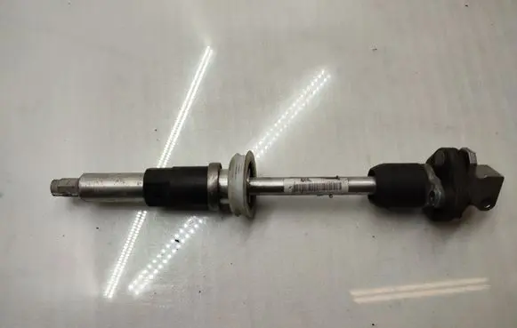 BMW X5 E70 Steering column universal joint 6796545
