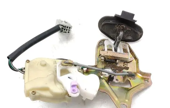 Honda Legend III KA9 Tailgate/trunk/boot lock/catch/latch