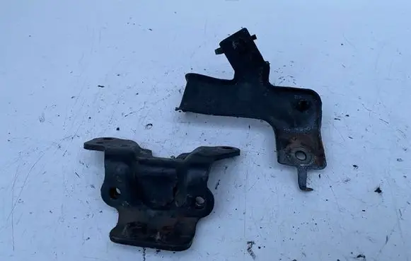 Nissan Pathfinder R51 other engine part