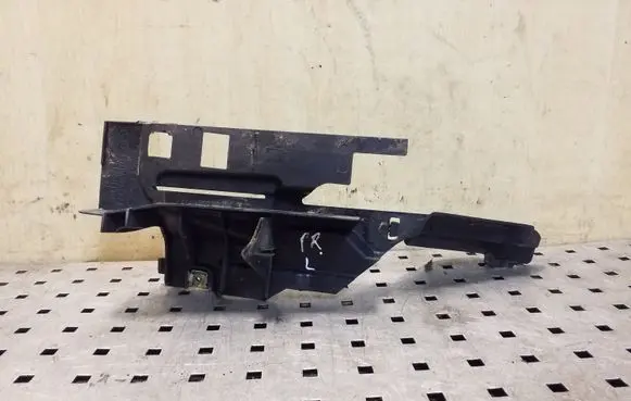 Ford Focus Other engine bay part BM51A02477AE