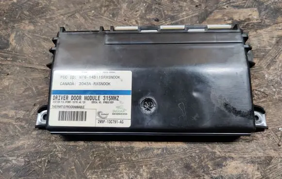 Jaguar XJ X350 Door control unit/module 2W9F13C791AG