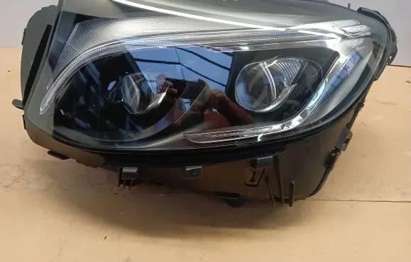 Mercedes-Benz GLC X253 C253 Headlight/headlamp 2539060301