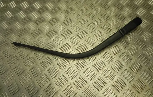 Mazda 6 Rear wiper blade arm T7887
