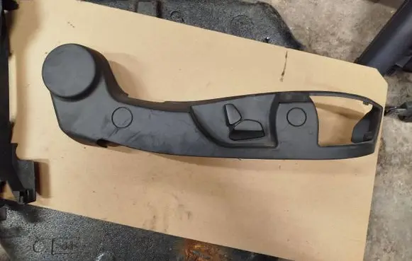 Seat control switch