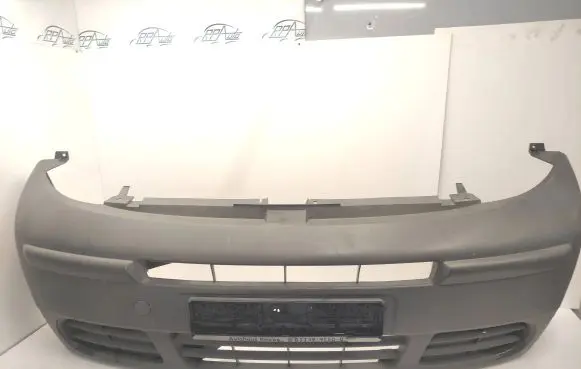 Renault Trafic II (X83) Front bumper 8200200607 9116935 8200200609