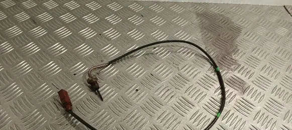 Volkswagen PASSAT B8 Exhaust gas temperature sensor 04L906088BB
