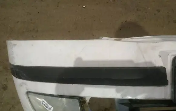Skoda Octavia Mk2 (1Z) Front bumper splitter molding 