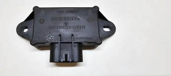 Jeep Grand Cherokee WL Fuel injection pump control unit/module 68434538AA
