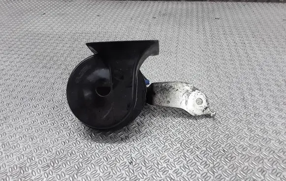 Volvo XC90 Horn signal E9006032
