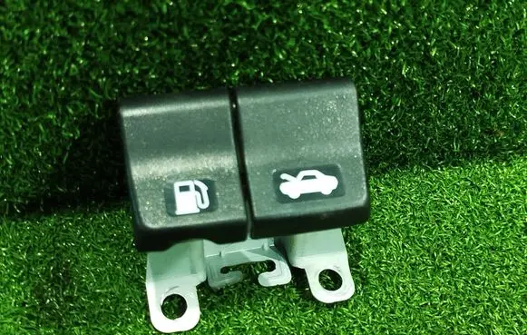 Renault Koleos II Fuel cap release pull handle 65622JY40A