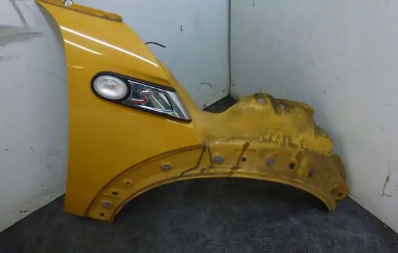 Mini One - Cooper Coupe R56 Fender