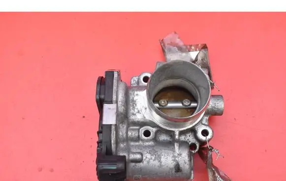 Opel Corsa E Throttle body valve 55565489