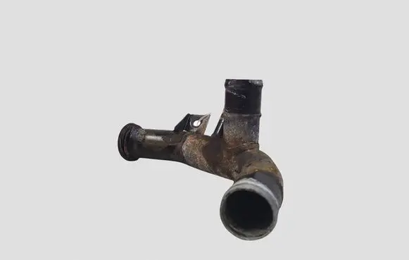 KIA Carens I Engine coolant pipe/hose
