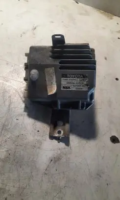 Toyota Corolla E120 E130 Power steering control unit/module 89650-20210 169970 000301V3