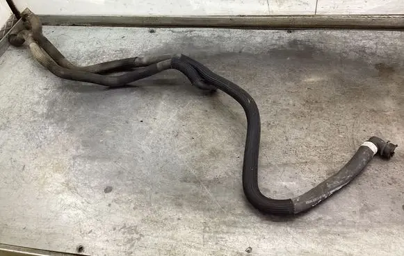 Volvo XC70 Engine coolant pipe/hose 30745321001