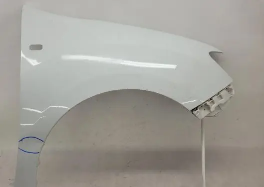 Renault Sandero II Fender 631226760R