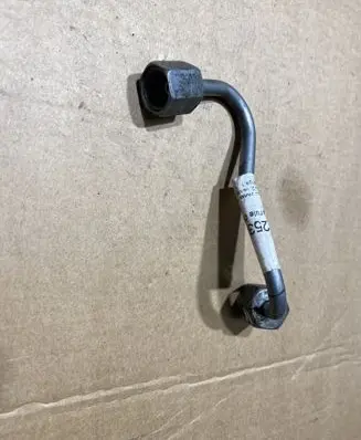 Mercedes-Benz Sprinter W906 Fuel injector supply line/pipe A6510702533 6510702533