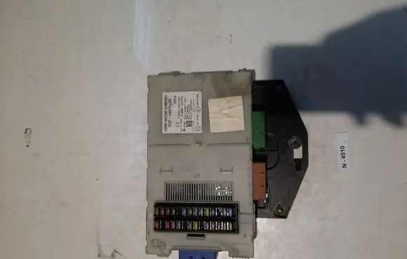 Ford Mondeo MK IV Fuse module 7G9T14A073