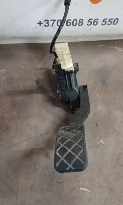 Volkswagen New Beetle Accelerator throttle pedal 1J1723503R 6PV00777010