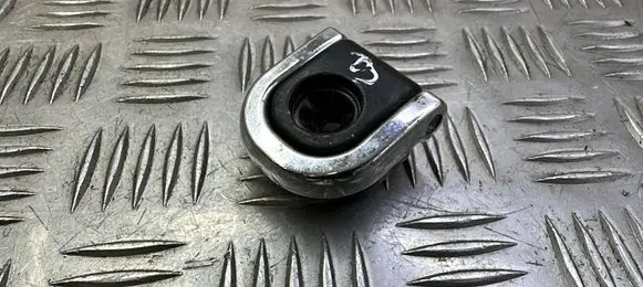Land Rover Range Rover Sport L320 Tie down hook / loop 