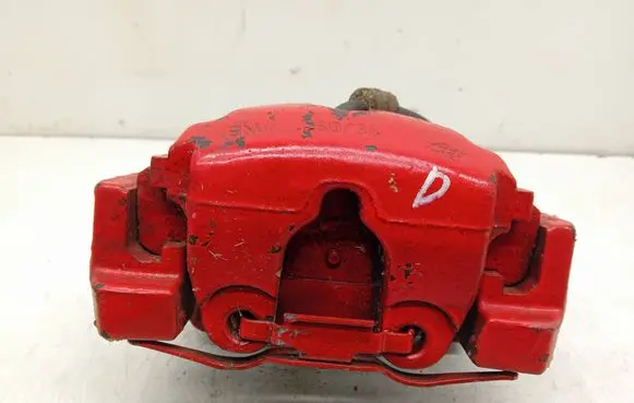 BMW 5 E39 Front brake caliper 