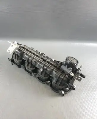 Nissan Qashqai Intake manifold 140035548R
