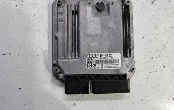 Audi A3 S3 8P Engine control unit/module 8P0907115 1039S08593 0261S02041