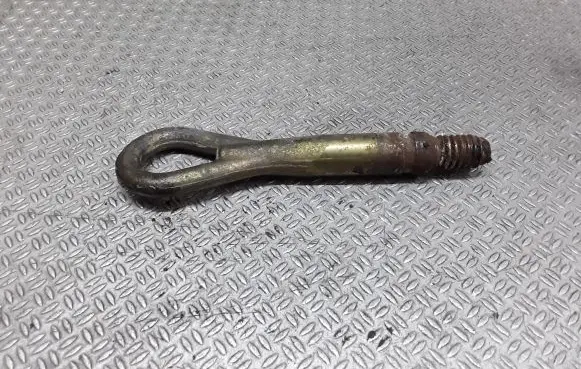 Skoda Octavia Mk2 (1Z) Towing hook eye 