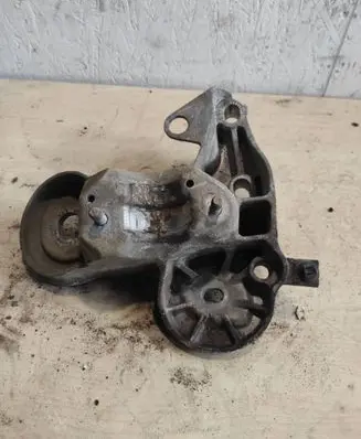 Audi A6 S6 C6 4F Engine mounting bracket 4F0199351AG