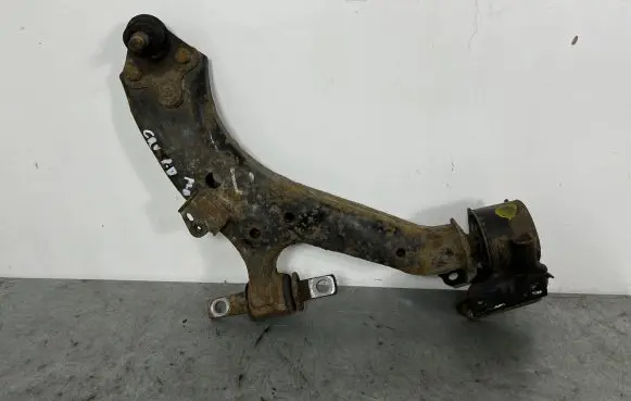 Honda CR-V Front lower control arm/wishbone