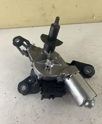 Toyota Yaris Rear window wiper motor 0390201825 851300D020D 060601001
