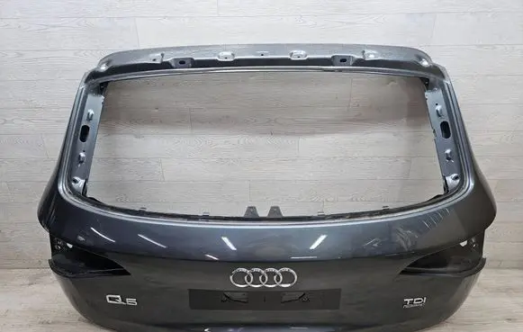 Audi Q5 SQ5 Tailgate/trunk/boot lid 8R0827023