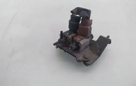 Mazda 6 Turbo solenoid valve K5T4659