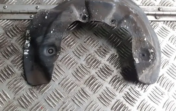 Audi A6 S6 C6 4F Front brake disc dust cover plate 4F0615311A