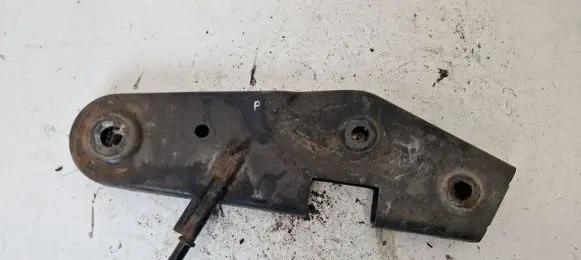 Saab 9-4X Front differential mounting bracket 20972735