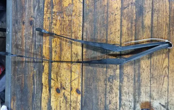 Ford Fiesta Front wiper blade arm 8A6117526AC