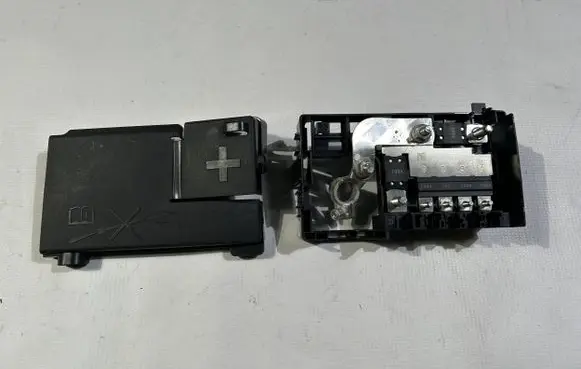 Positive cable (battery)