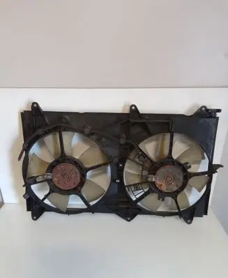 Toyota Avensis Verso Radiator cooling fan shroud