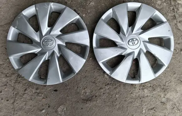 Toyota Aygo AB10 R14 wheel hub/cap/trim 426020H070