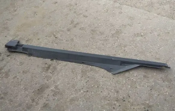 Volkswagen PASSAT B5.5 Sill 3B0853855D 3B0853855