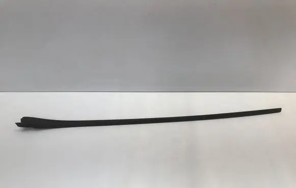 Windshield trim