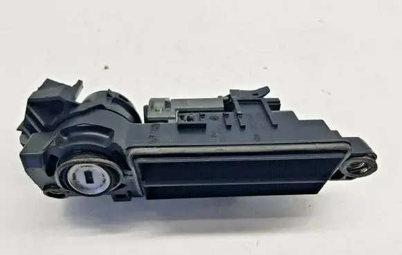 Mercedes-Benz C AMG W203 Tailgate/trunk/boot exterior handle A2037500693
