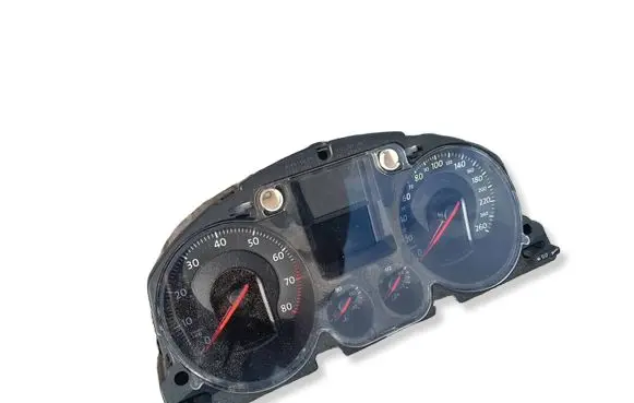 Volkswagen PASSAT B6 Speedometer (instrument cluster) 3C0920860J 02S02C