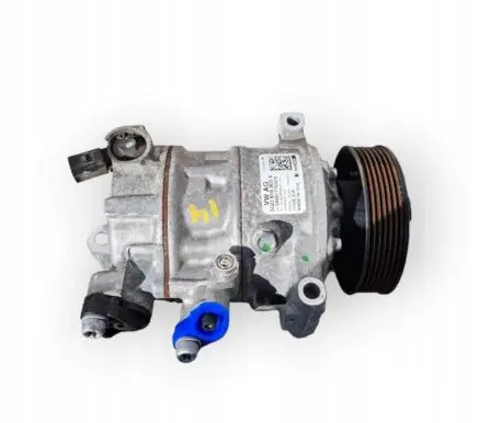 Volkswagen Golf VII Air conditioning (A/C) compressor (pump) 5Q0816803K